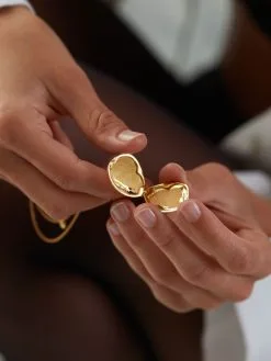 Women Monica Vinader Deia-pebble Locket -Earrings Outlet Shop 17930403 39029434 1000